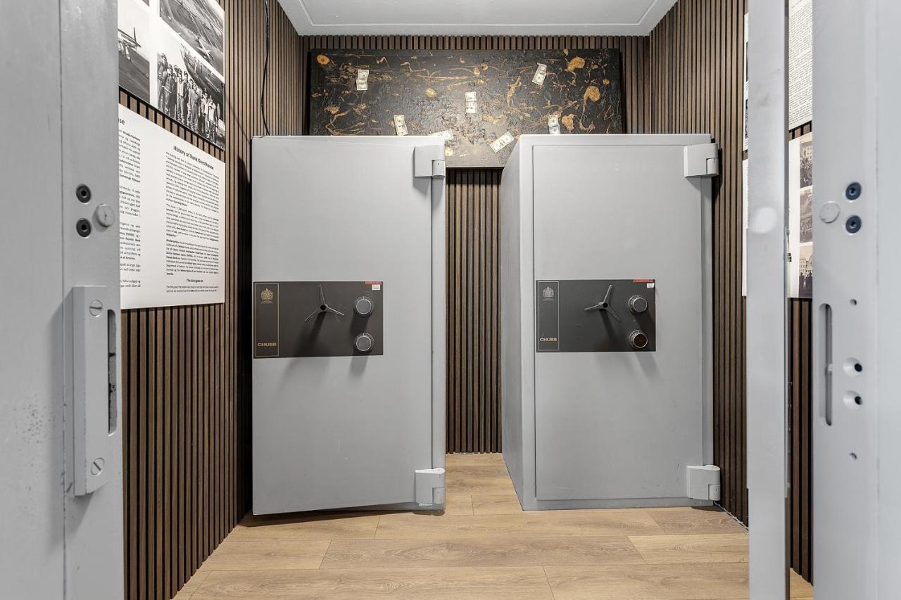 Bank Guesthouse By Kef Airport كيفلافيك المظهر الخارجي الصورة