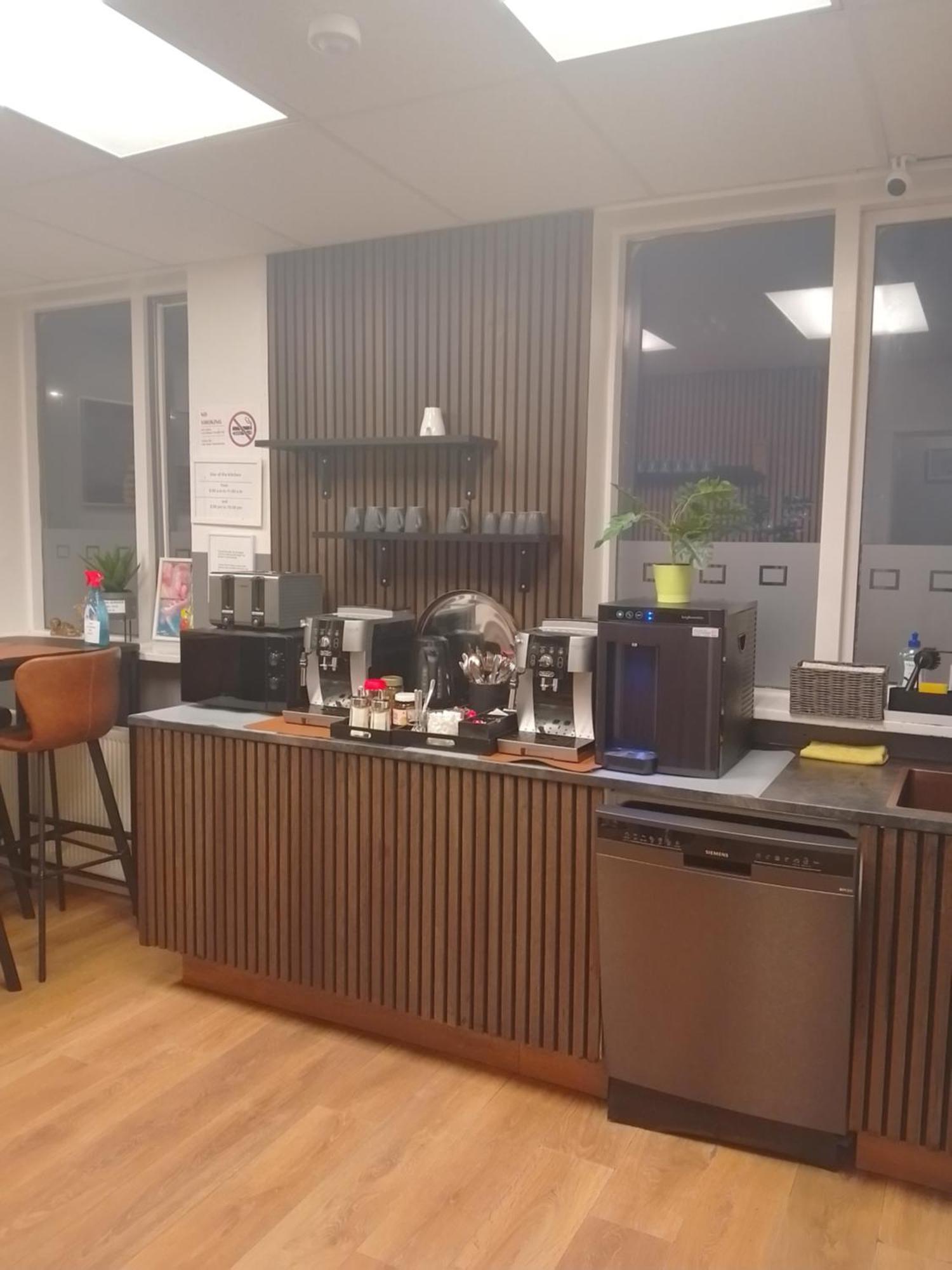 Bank Guesthouse By Kef Airport كيفلافيك المظهر الخارجي الصورة